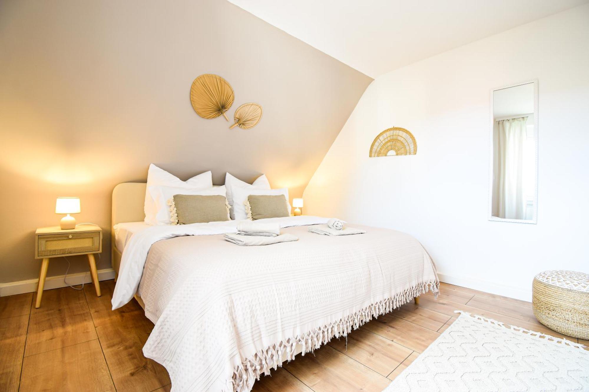 Boho-Apartment - Feel Like Home, Tiny Bathroom & Garage, 60M2 Mühlacker Exterior foto