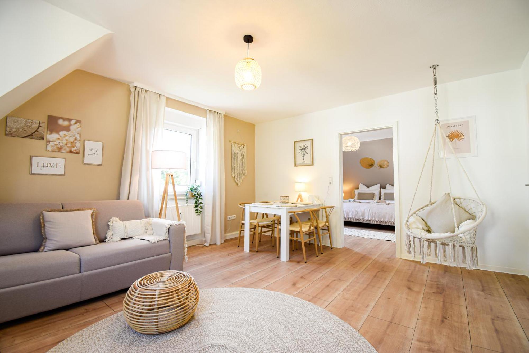 Boho-Apartment - Feel Like Home, Tiny Bathroom & Garage, 60M2 Mühlacker Exterior foto